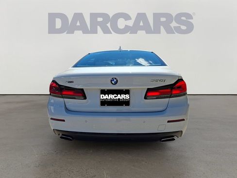 Certified 2023 BMW 530i xDrive w/ Premium Package AWD/4WD image 5