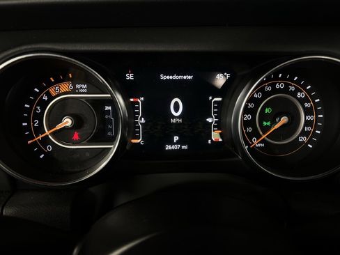 Used 2023 Jeep Wrangler Sahara w/ Cold Weather Group image 19