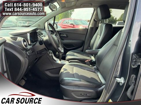 Used 2016 Chevrolet Trax LT w/ LT Convenience Package FWD image 14