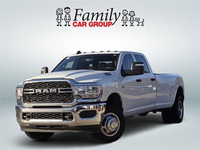 Used 2024 RAM 3500 Tradesman w/ Chrome Appearance Group
