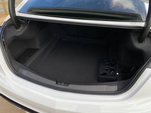 Used 2025 Cadillac CT5 V image 9