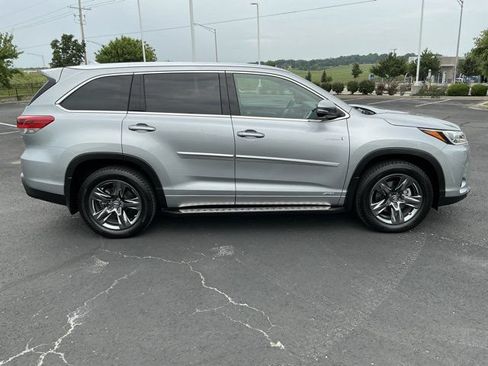 Used 2018 Toyota Highlander Limited Platinum w/ Protection Package #3 AWD/4WD image 2