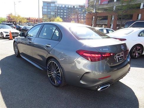 Used 2025 Mercedes-Benz C 300 4MATIC Sedan image 2