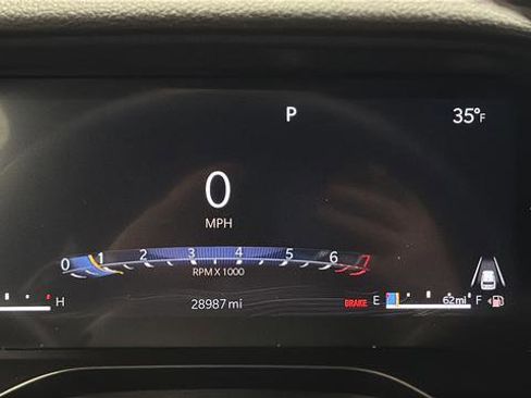 Used 2025 Jeep Grand Cherokee Limited w/ Black Appearance Package image 17