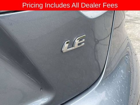 Used 2023 Toyota Corolla LE FWD image 12