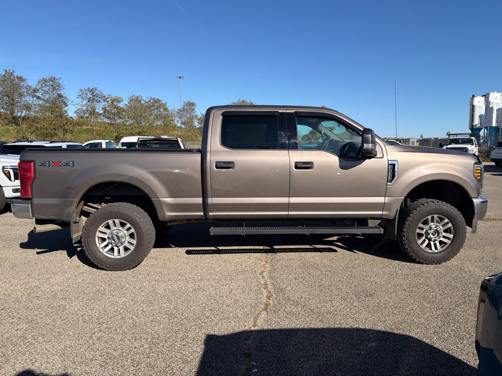 Used 2018 Ford F350 XLT AWD/4WD image 5