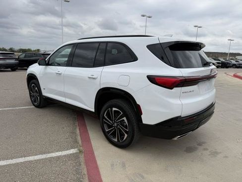 New 2026 Buick Enclave Sport Touring FWD image 7