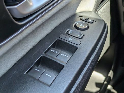 Used 2018 Honda CR-V EX-L image 23