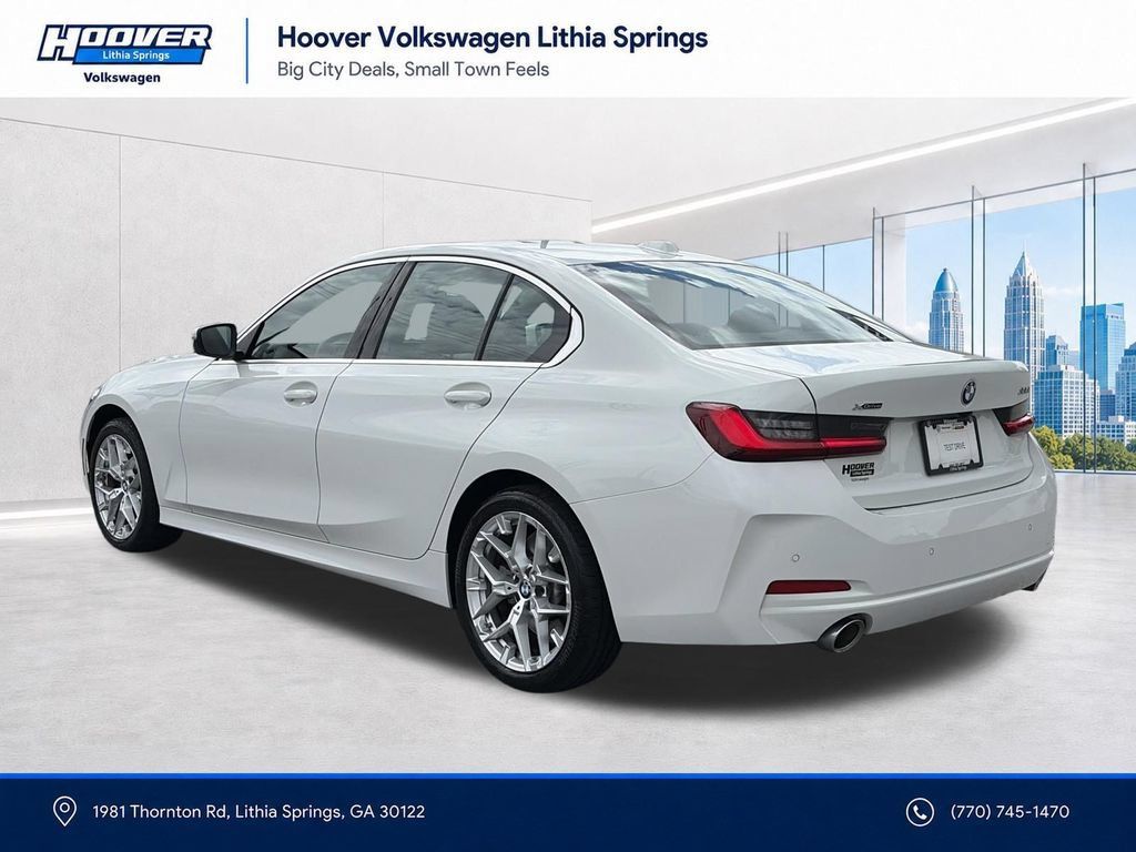 Used 2025 BMW 330i xDrive Sedan AWD/4WD image 19