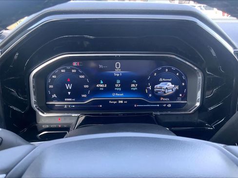 Used 2024 Chevrolet Silverado 1500 LT w/ Protection Package AWD/4WD image 26