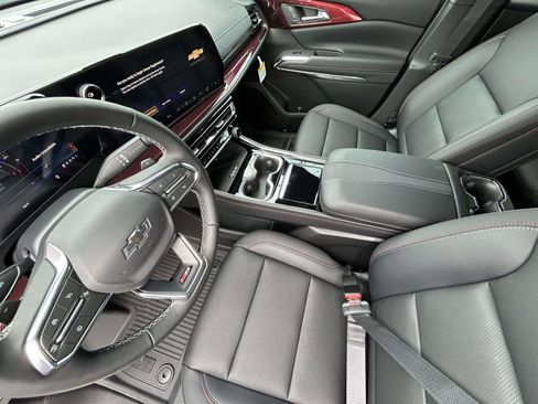 New 2026 Chevrolet Traverse Z71 w/ Driver Confidence Package image 10