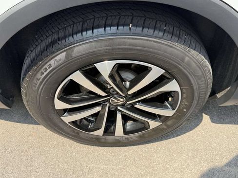 Certified 2022 Volkswagen Tiguan S w/ Driver Assistance Package AWD/4WD image 8
