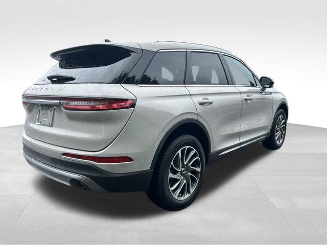 Used 2022 Lincoln Corsair AWD w/ Equipment Group 101A image 6