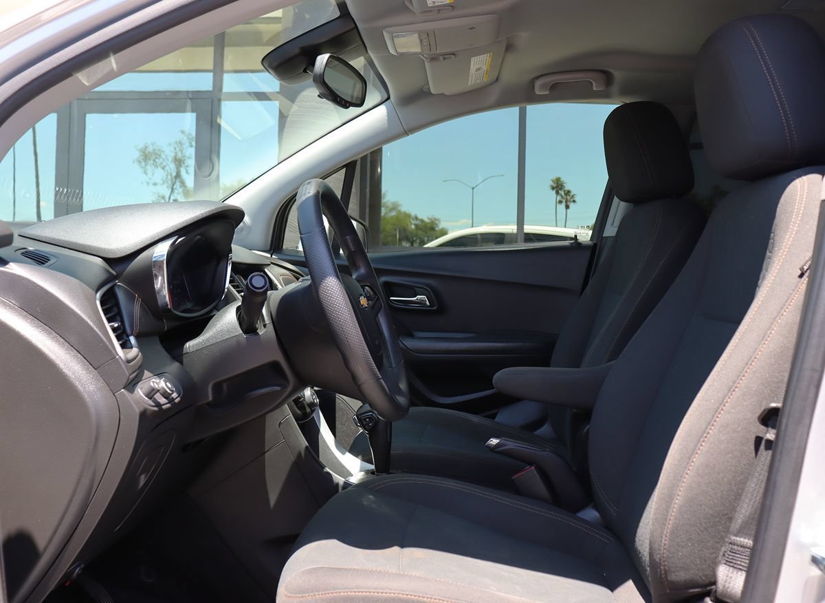 Used 2020 Chevrolet Trax LS w/ Tint and Cruise Package FWD image 38