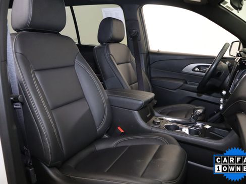 Used 2023 Chevrolet Traverse LT FWD image 21