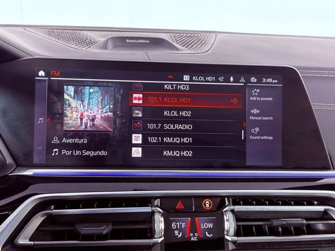 Used 2019 BMW X5 xDrive50i w/ M Sport Package image 24