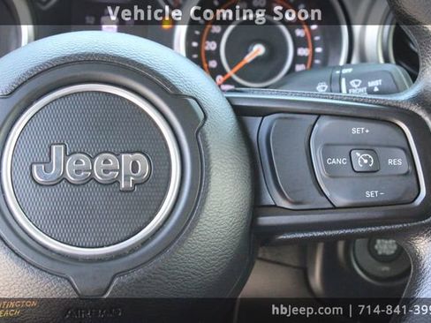 Used 2023 Jeep Wrangler Sport image 19