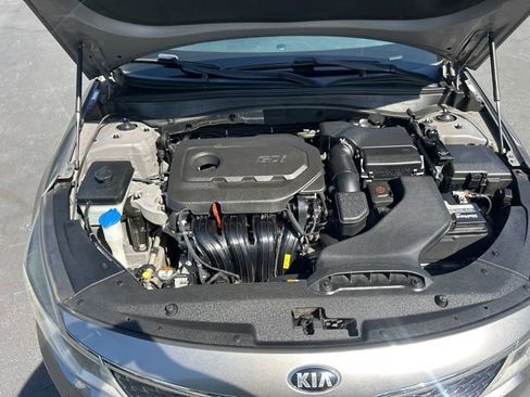 Used 2016 Kia Optima LX FWD image 11
