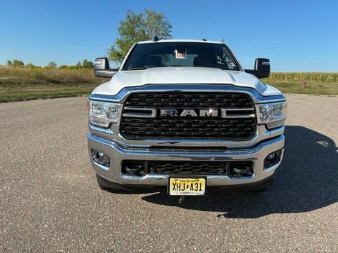 Used 2023 RAM 2500 Big Horn w/ Level 1 Equipment Group AWD/4WD image 3
