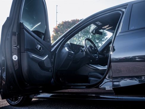 Used 2023 BMW M340i xDrive w/ Premium Package image 13