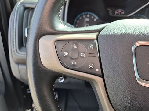 Used 2022 GMC Canyon Denali w/ Denali Black Edition Package image 33