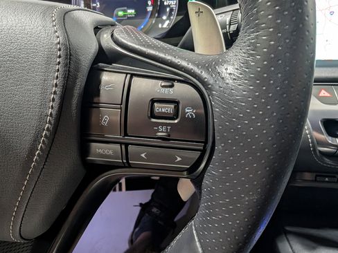 Used 2018 Lexus LC 500 Coupe image 22