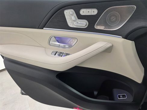 New 2026 Mercedes-Benz GLE 53 AMG 4MATIC image 19