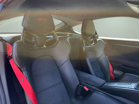 Used 2016 Porsche Cayman GT4 RWD image 16