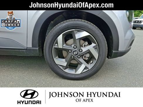 Certified 2026 Hyundai Venue SEL FWD image 29