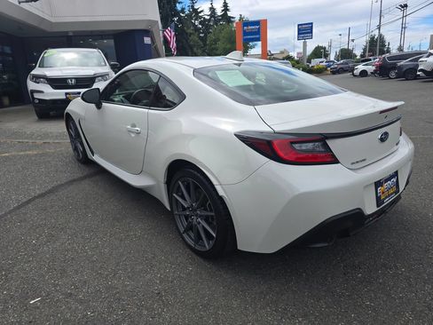 Used 2022 Subaru BRZ Limited RWD image 5
