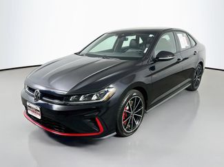 Used 2025 Volkswagen Jetta GLI Autobahn FWD video 3