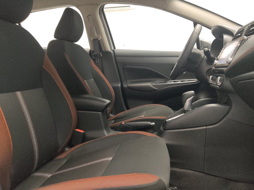 Used 2025 Nissan Versa SR w/ Trunk Package FWD image 21
