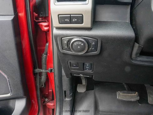 Used 2017 Ford F350 Lariat w/ Lariat Ultimate Package AWD/4WD image 48