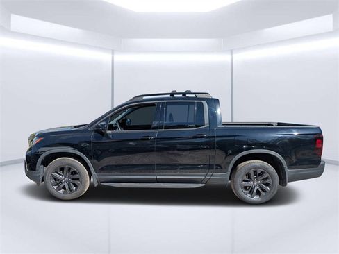 Used 2023 Honda Ridgeline Sport image 6
