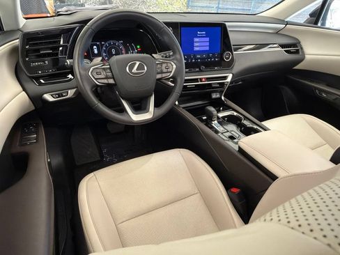 Certified 2024 Lexus RX 350 FWD w/ Technology Package image 15