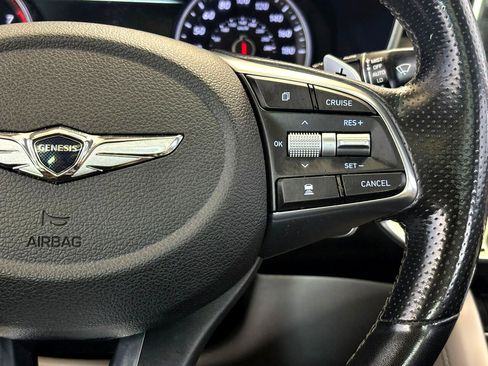 Used 2019 Genesis G70 2.0T Advanced w/ Dynamic Package image 25