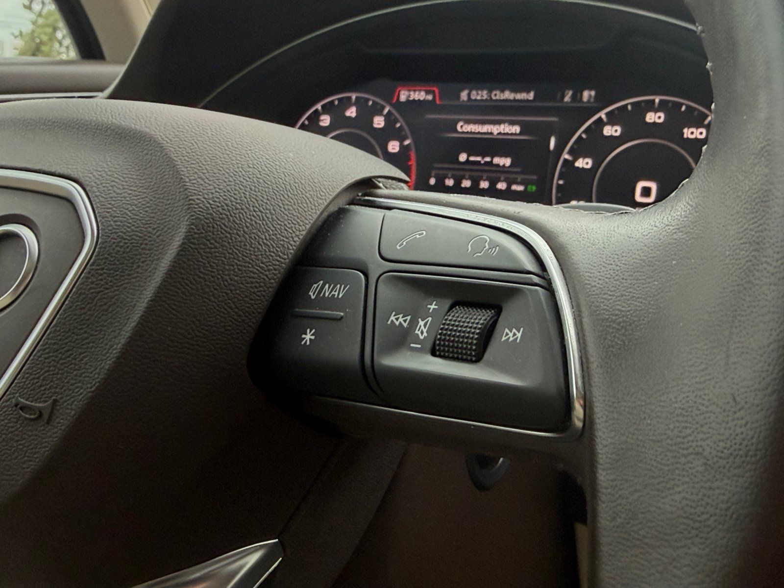 Used 2019 Audi Q7 3.0T Premium Plus w/ Premium Plus Package AWD/4WD image 22