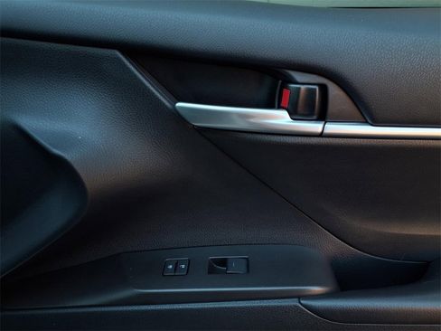 Certified 2024 Toyota Camry SE image 25