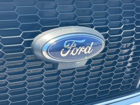 Certified 2024 Ford Transit 350 XLT RWD image 19