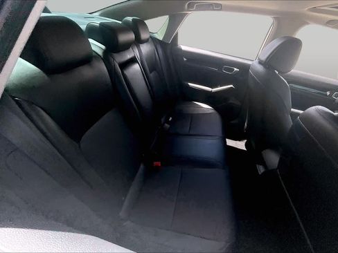 Used 2024 Honda Civic Touring image 18