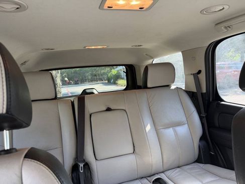 Used 2012 Chevrolet Tahoe LS RWD image 18