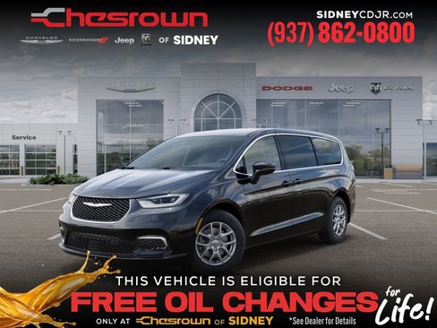 New 2026 Chrysler Pacifica Select image 1