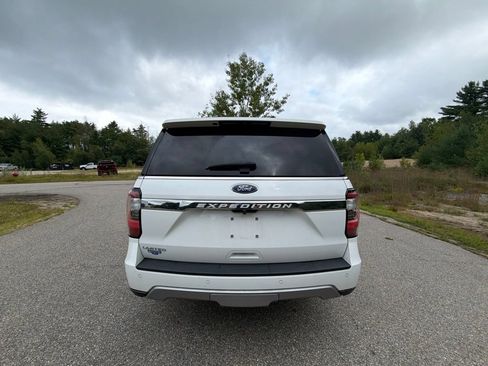 Used 2020 Ford Expedition Limited w/ Equipment Group 302A AWD/4WD image 4