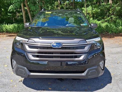 Certified 2026 Subaru Forester Premium AWD/4WD image 2