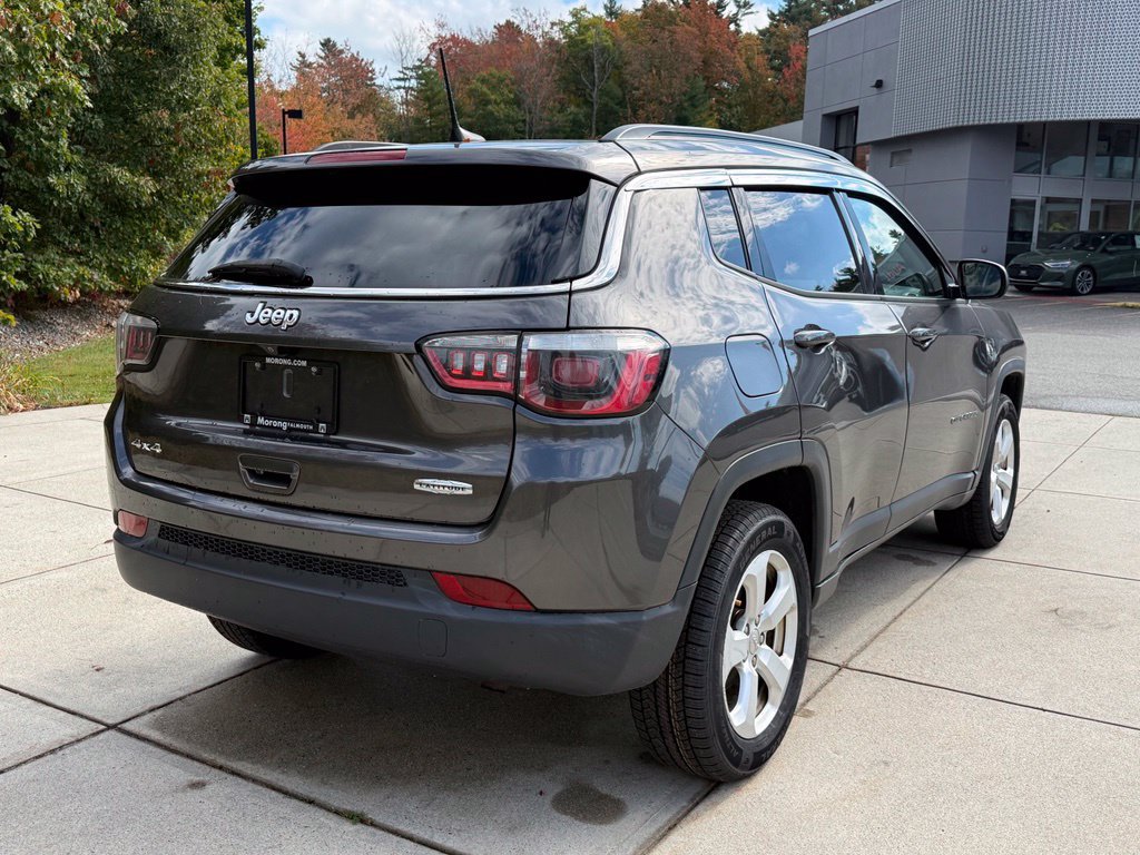 Used 2019 Jeep Compass Latitude w/ Cold Weather Group AWD/4WD image 11