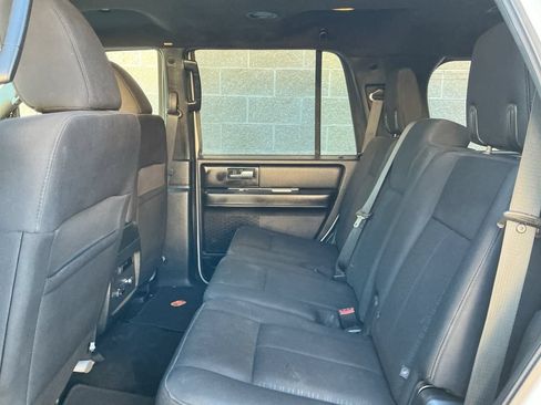 Used 2016 Ford Expedition XL w/ Equipment Group 101A AWD/4WD image 21