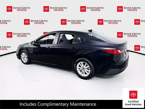 Certified 2025 Toyota Camry LE image 7