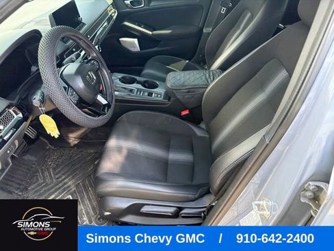 Used 2024 Honda Civic Sport image 11