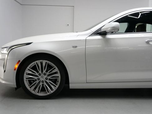 Used 2020 Cadillac CT4 Premium Luxury image 36
