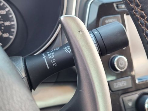 Used 2016 Nissan Maxima SR w/ Interior Lighting Package image 13